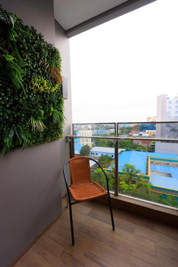 Calma 31 Apartment Makassar Eksteriør bilde